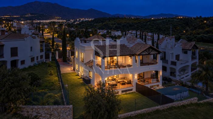 Villa Adosada en venta en Estepona Golf