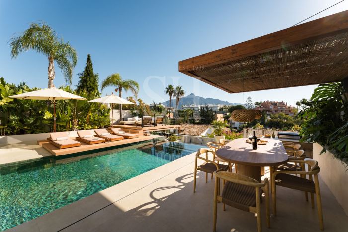 Villa en venta en Nueva Andalucía
