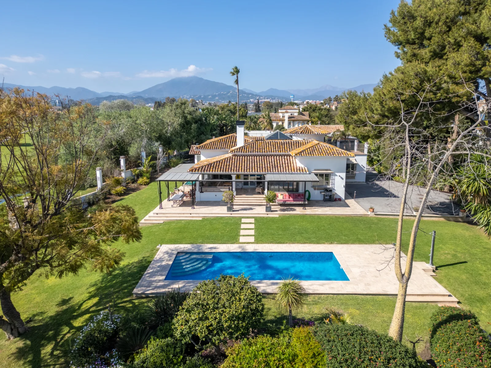 San Pedro de Alcantara property