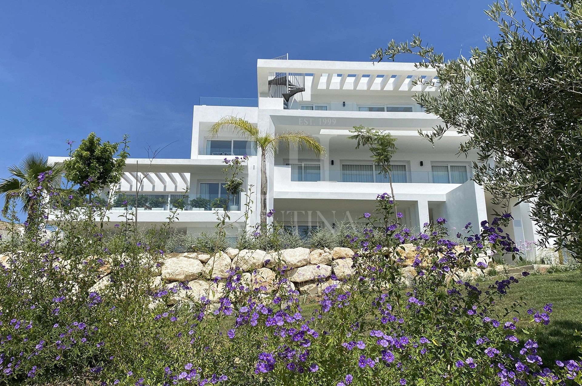 Alcazaba Lagoon IV, nieuwbouwproject in Casares, afbeelding 2