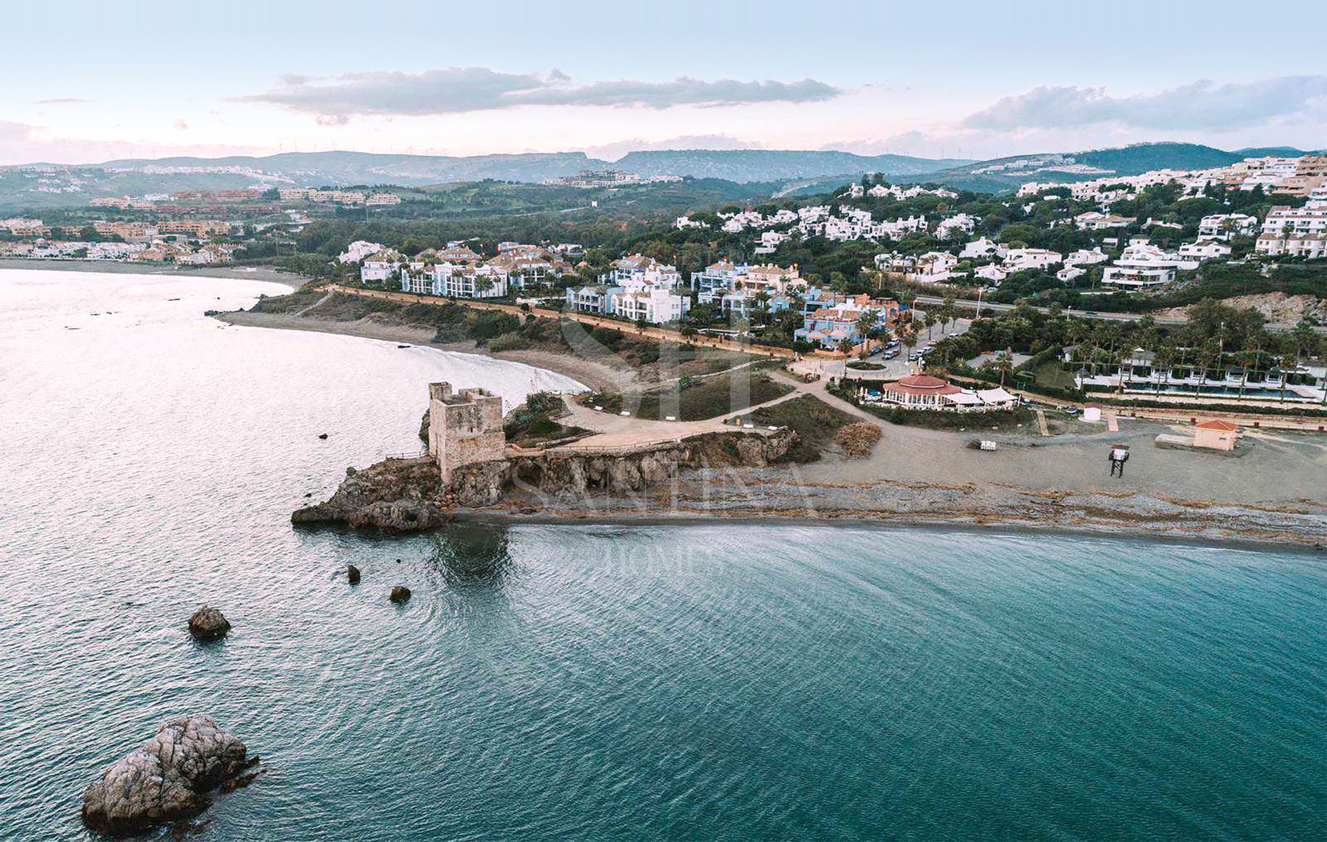 Grand Bay, nowa inwestycja w Los Hidalgos, Manilva, zdjęcie 32