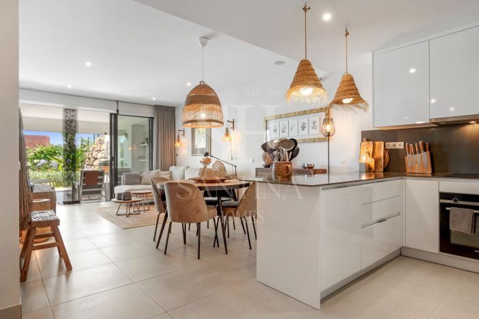 Apartament na parterze na sprzedaż w Estepona Golf