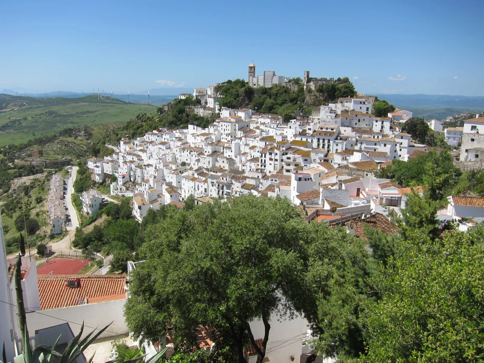 Casares & Manilva — pueblo blanco and La Duquesa marina