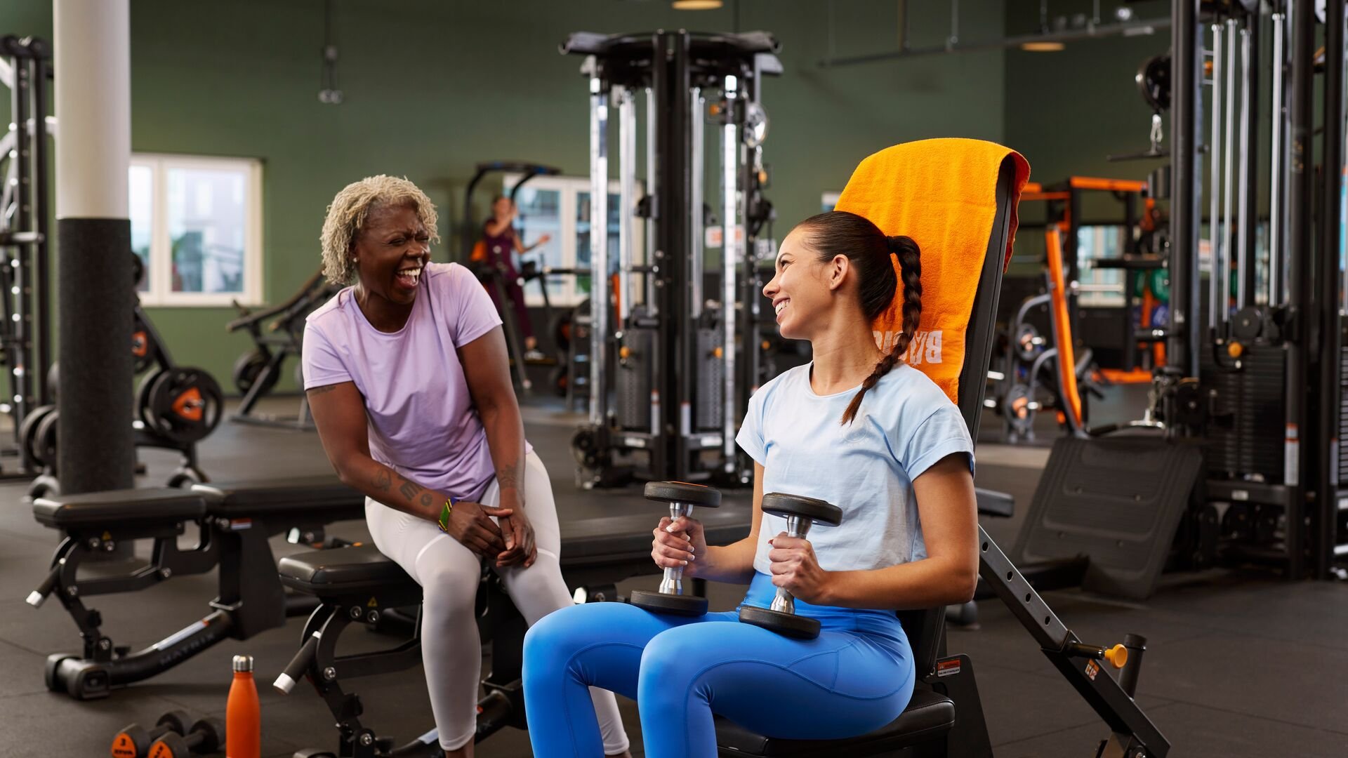 Basic-Fit free weights zone