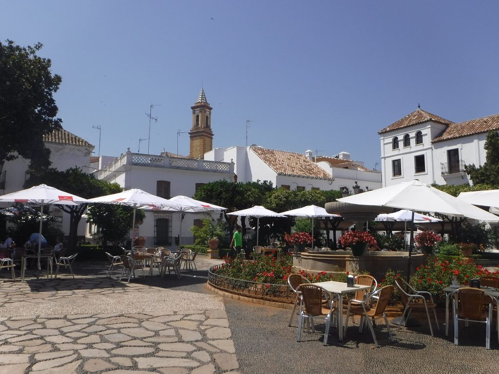 Things to Do in Estepona: How People Who Live Here Use the Town